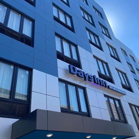 Days Inn By Wyndham Bronx Nyc New York Buitenkant foto