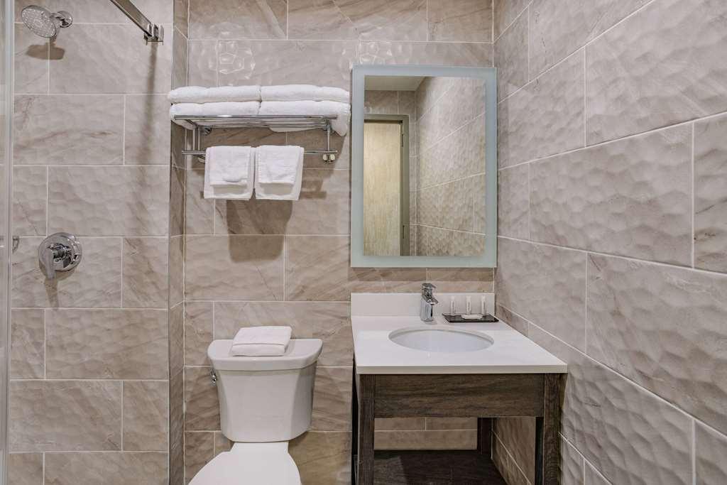 Days Inn By Wyndham Bronx Nyc New York Buitenkant foto